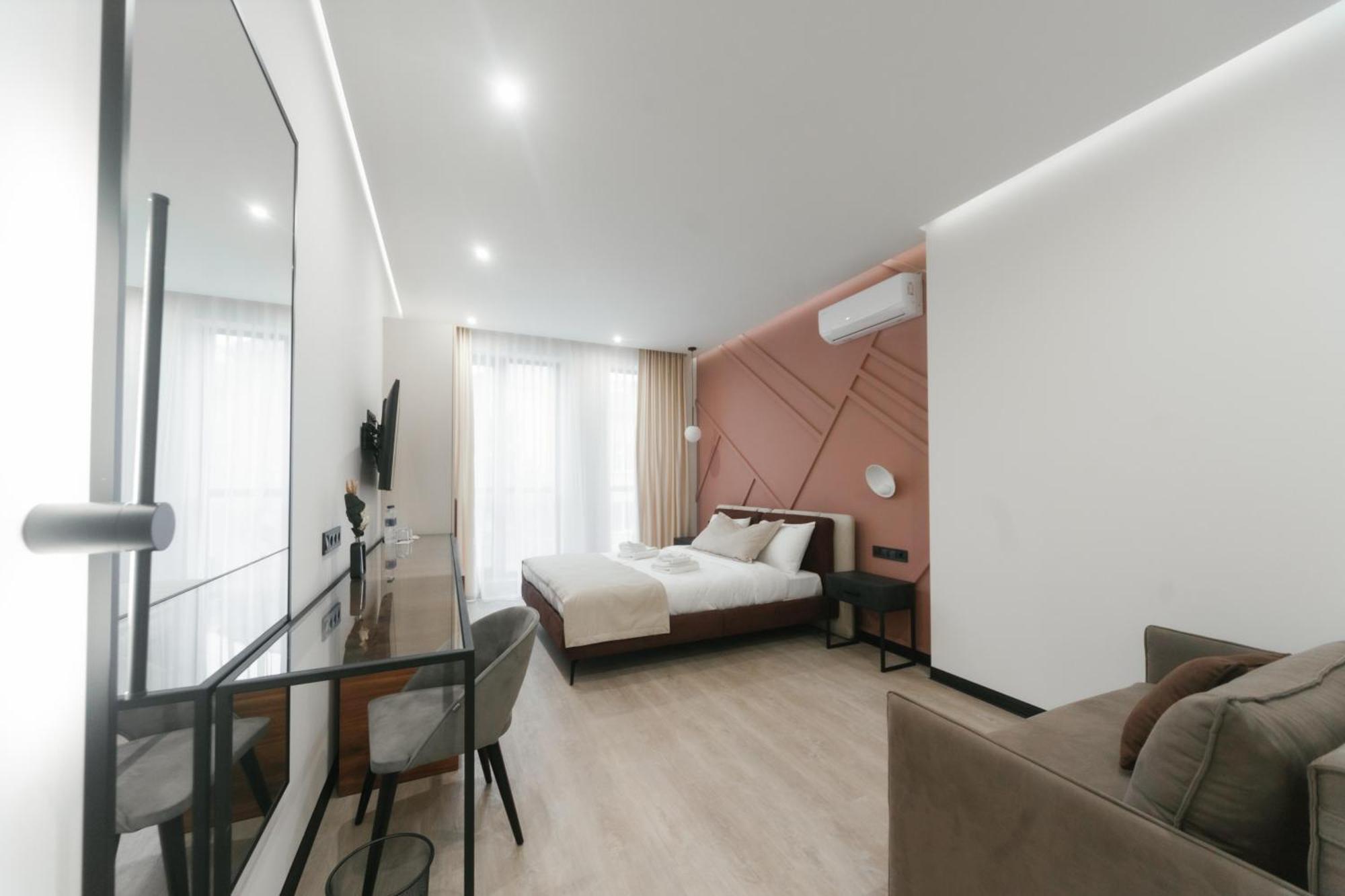 לבוב Select Hotel מראה חיצוני תמונה
