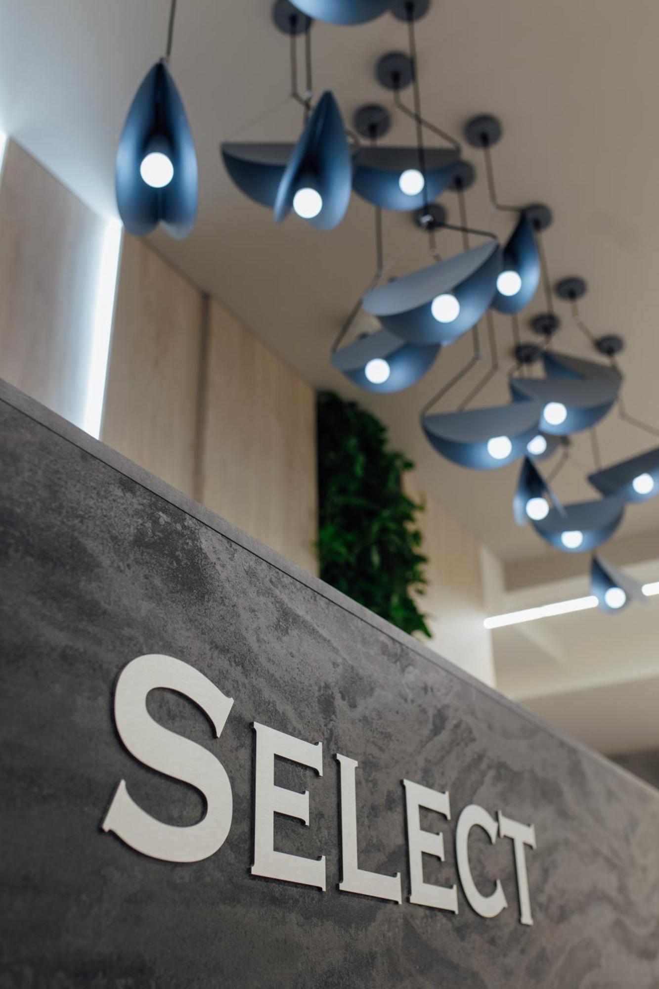 לבוב Select Hotel מראה חיצוני תמונה
