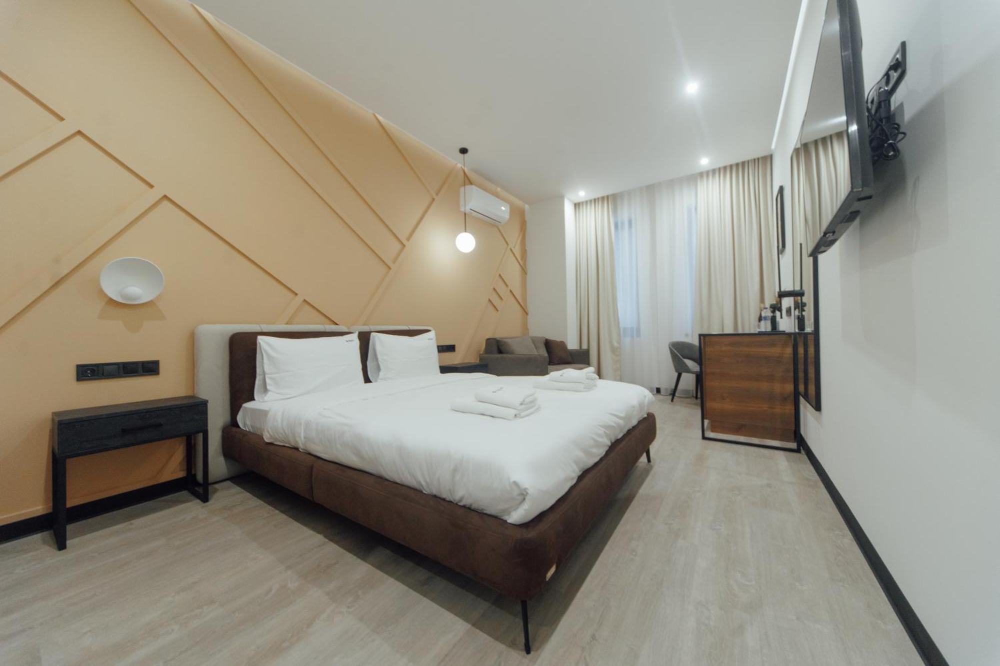 לבוב Select Hotel מראה חיצוני תמונה