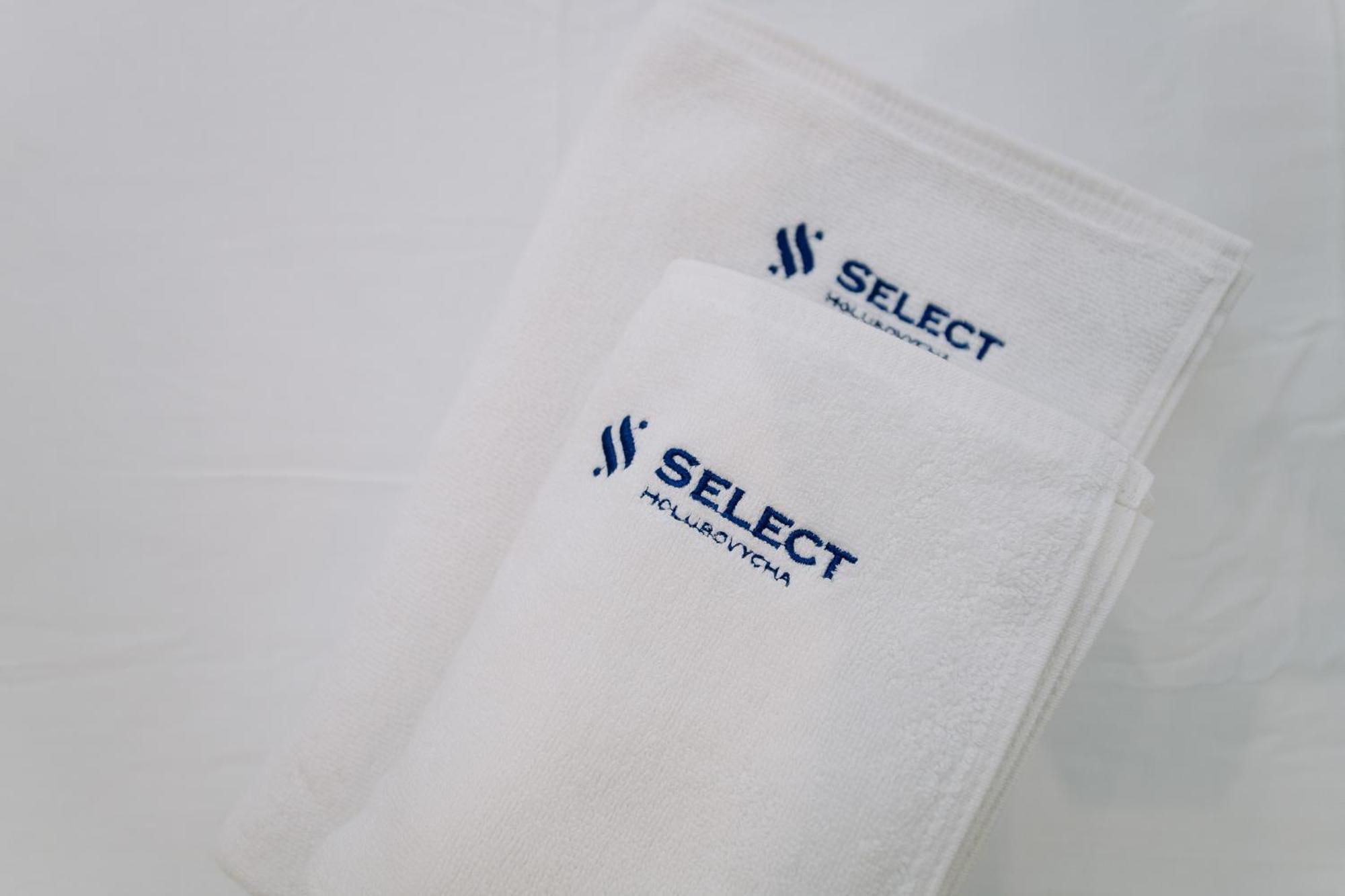 לבוב Select Hotel מראה חיצוני תמונה