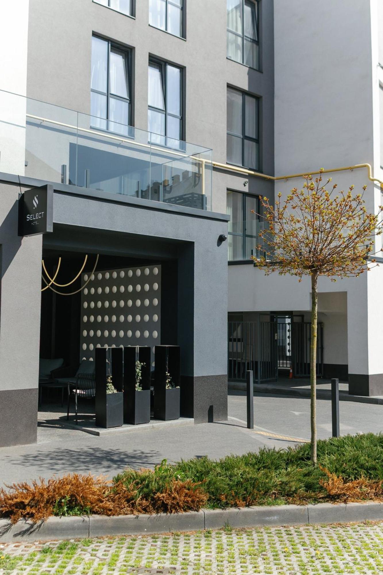 לבוב Select Hotel מראה חיצוני תמונה